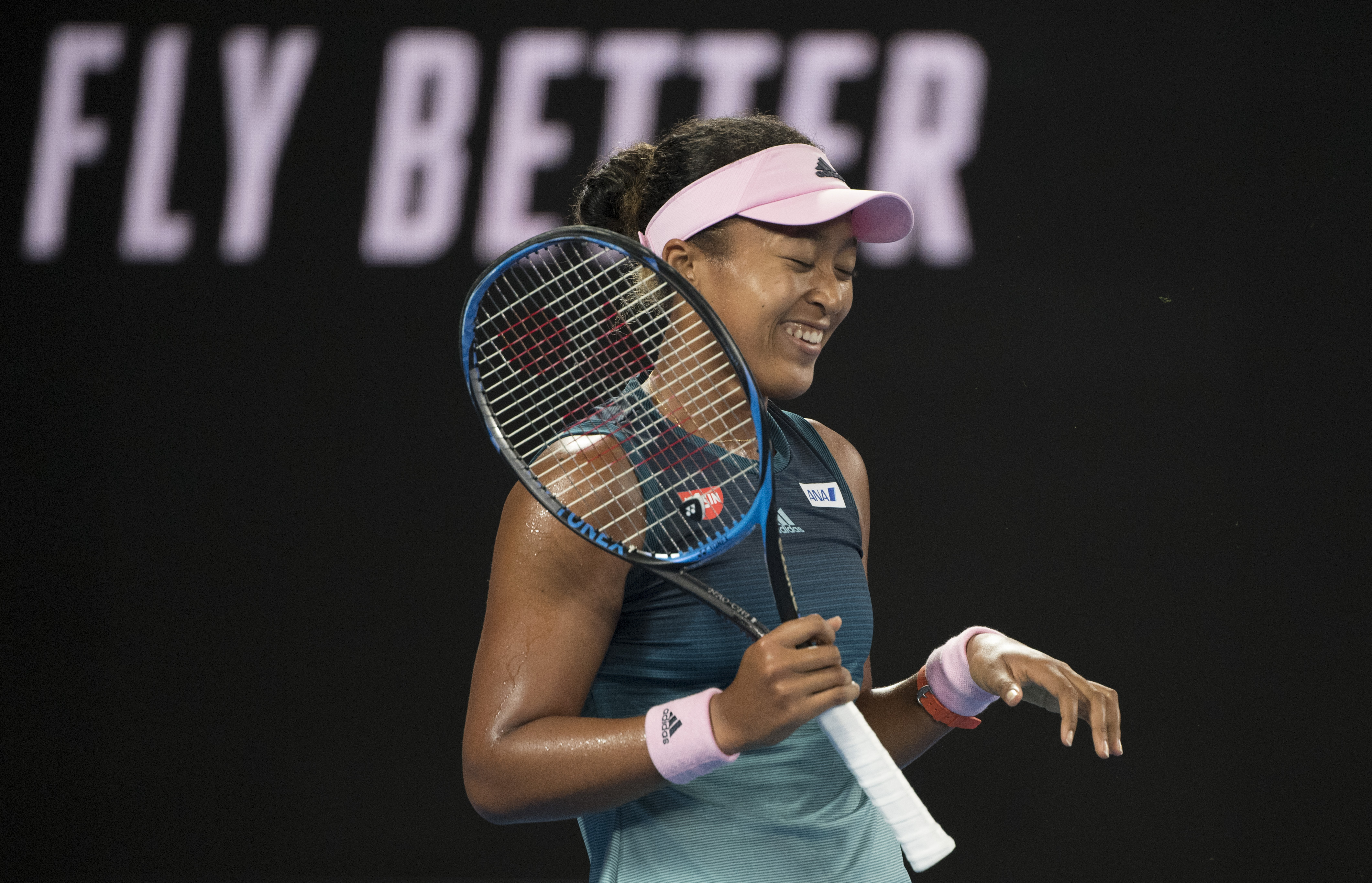 九游官网入口关于从上海海港赛后复出首秀到杜兰特连续十场比赛得分超过惊险取胜，大坂直美在DWG比赛中绝杀的信息